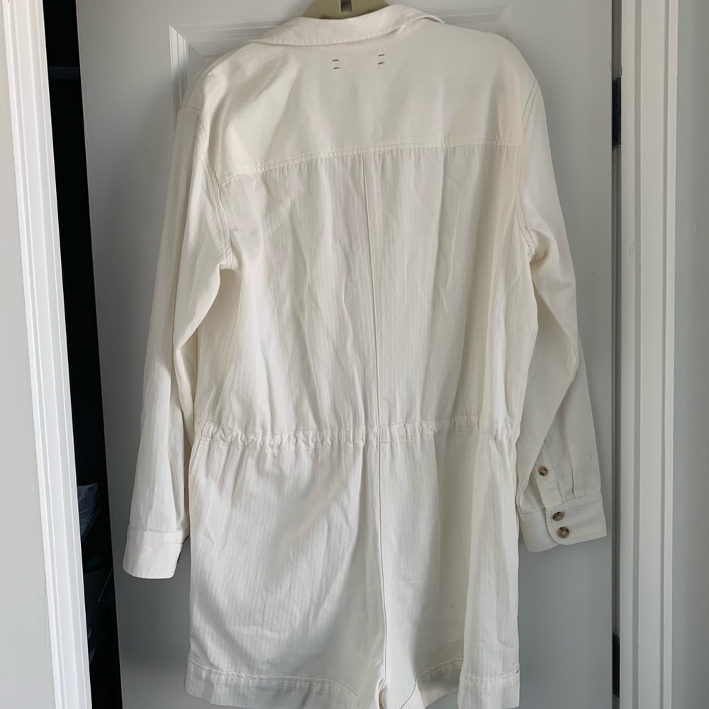 NWT white Xirena Romper Sz L